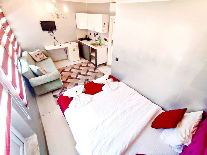 Bedroom 4, Taksim The Capital Center Hotel, Beyoğlu
