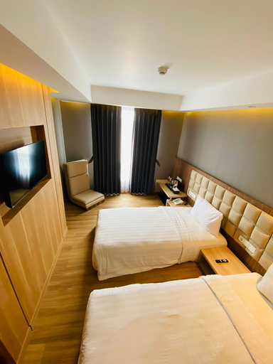 Opa Hotel Palembang Room Type - Premier Twin Room