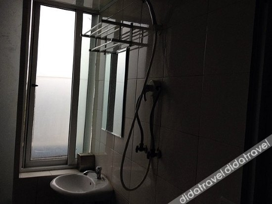 Others 2, Longxiang Hostel, Shanghai
