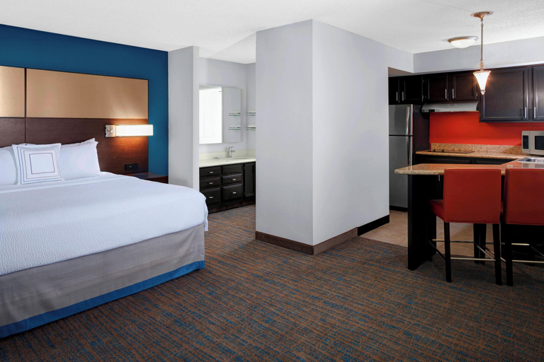 Bedroom 3, Residence Inn by Marriott Cleveland Independence, Cuyahoga
