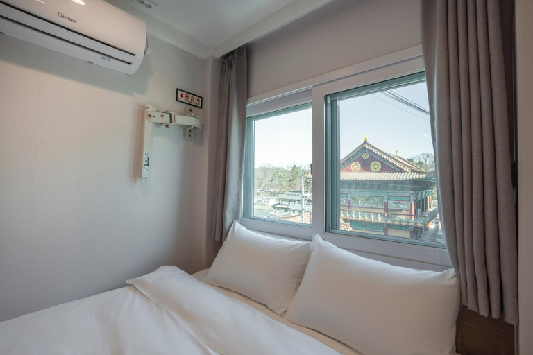 Room 4, KIMSTEL Jongno, Jongno