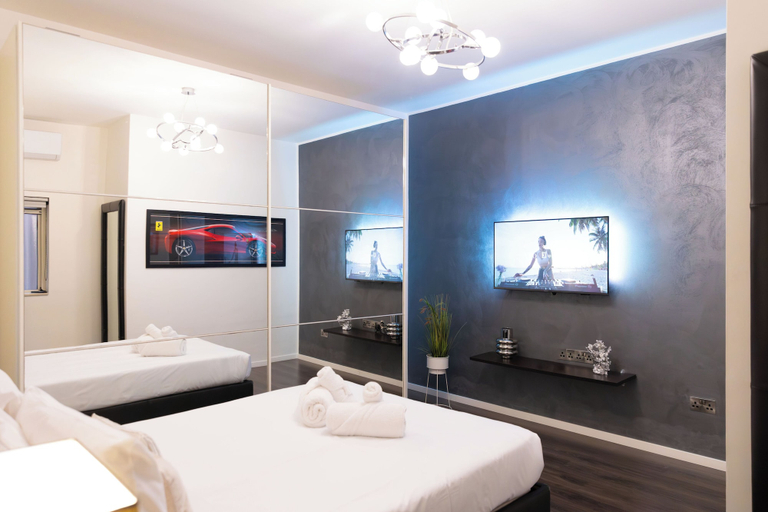 Room 2, Sliema Zara