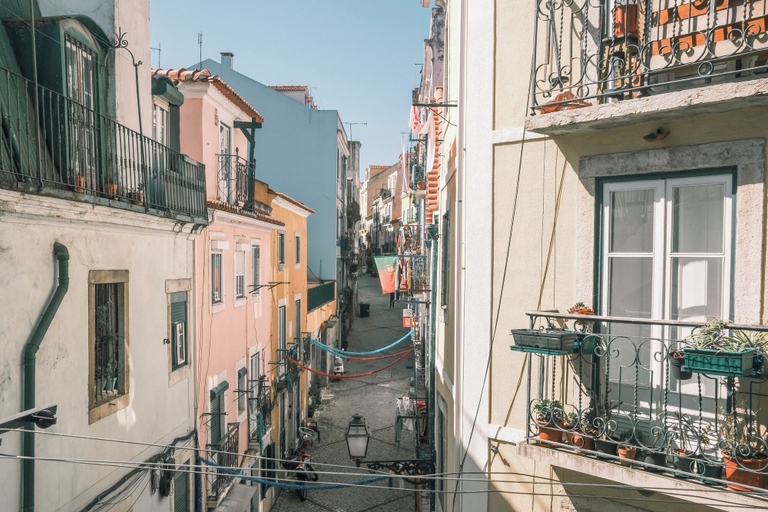 Exterior & Views 2, 03 Nice Flat by Travessa do Pasteleiro, Lisbon