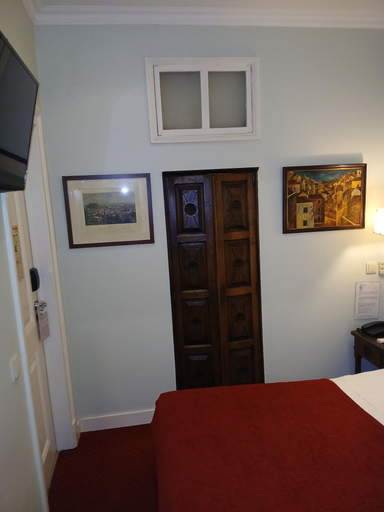 Bedroom 3, Hotel Dom Sancho I, Lisbon