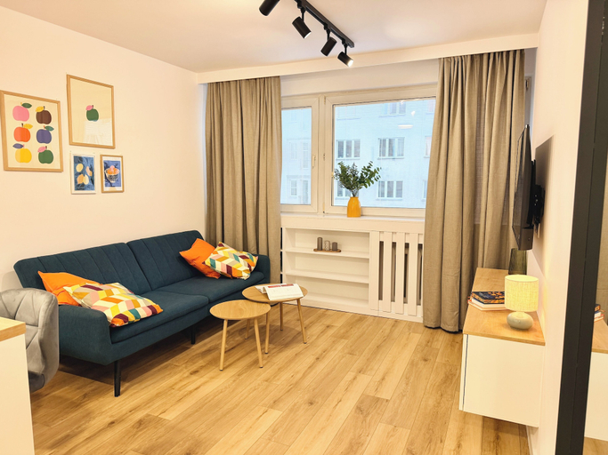 Living area 2, Modern Apartment PKiN Best Location, Warsaw