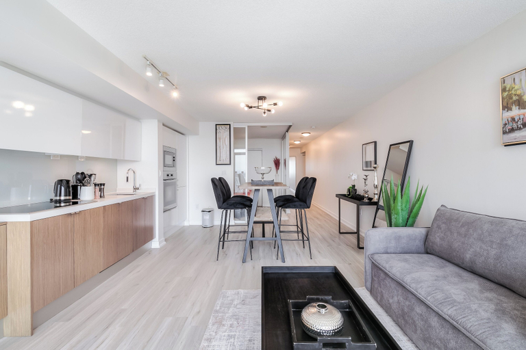 Living area 2, Harbourgrid Suites, Toronto