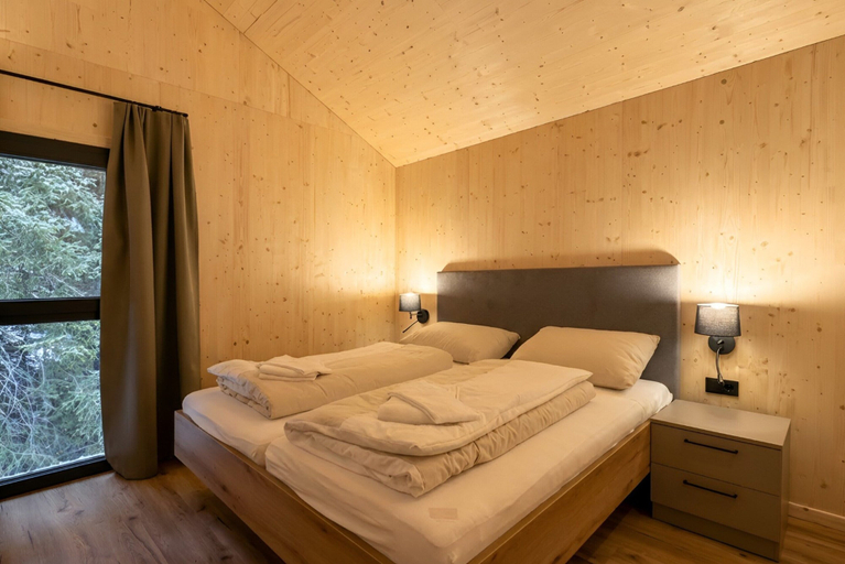 Bedroom 3, Superior Chalet With Sauna & Hot Tub, Murau
