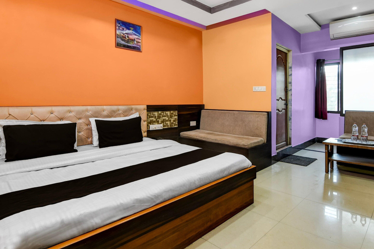 Room 5, Hotel O Cooch Behar, Koch Bihar