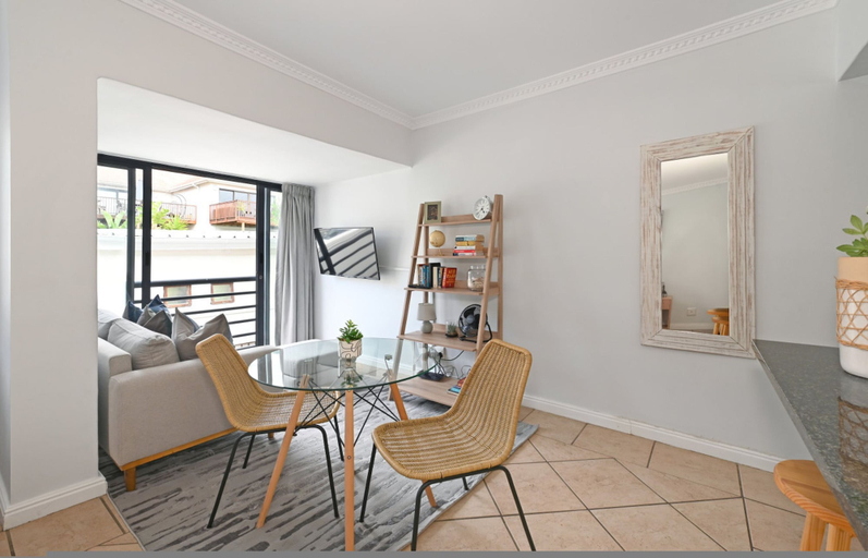 Room 4, Sea Point Studio Pool Gym BBQ, City of Cape Town