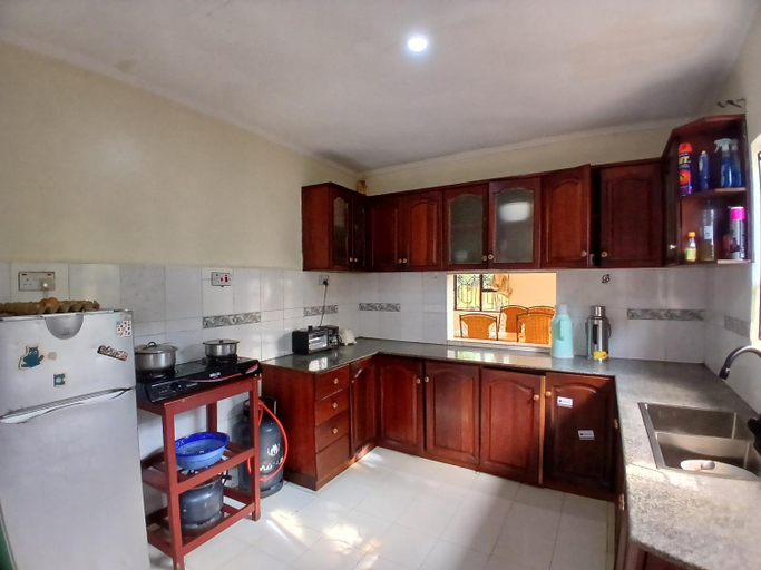 2, Hekima house, Arusha Urban