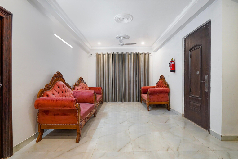 Interior 5, Classic With Balcony Huda Market Sector 46, Gurgaon