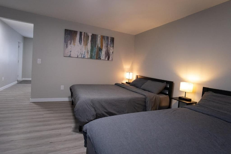 Bedroom 4, CK Motel, Chatham-Kent