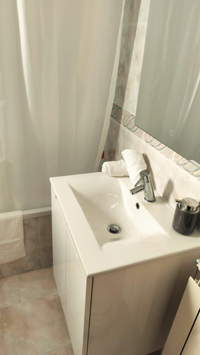 Bathroom 2, Xixi Cama Bed & Breakfast, Torres Vedras