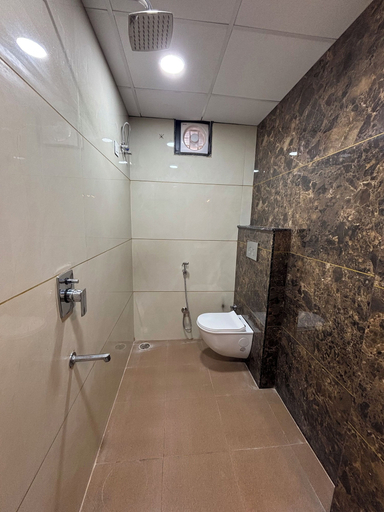Bathroom 4, Hotel Shri Ram Legacy, Jodhpur