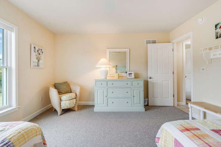 Room 5, Rodney Avenue 8B, Sussex