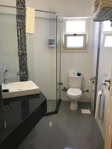 Bathroom, Mirage Hotel Sidi Abd El Rahman, El Alamein