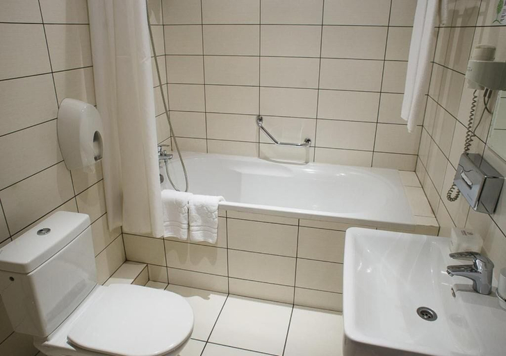 Bathroom 3, VitaPark Polyana, Svaliavs'kyi
