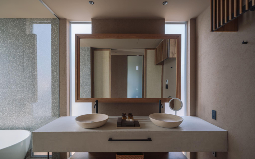 Bathroom, JIVANA Miyako , Miyakojima
