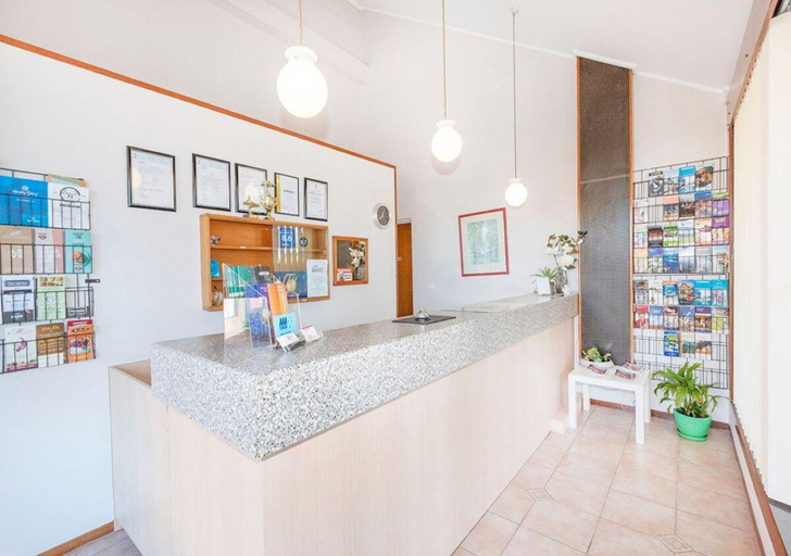Public Area, Burwood East Motel, Melbourne