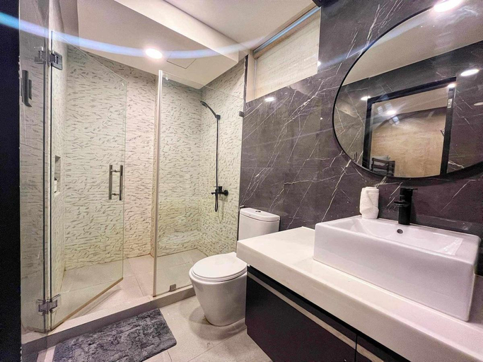 Bathroom 3, Pico de Loro Condo Accommodation for Rent, Nasugbu