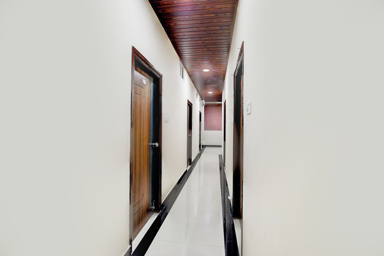 Lobby 4, Fabhotel Golden City Inn, Ranga Reddy