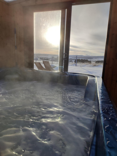 Room 4, Hillhead Hideaways, Moray