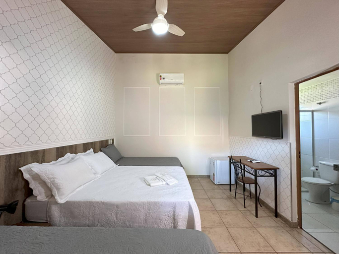 Bedroom 5, Espaco Malongo, Sarzedo