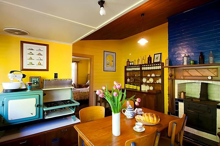 Food & Drinks 5, Como Cottages, Yarra Ranges - Dandenongs