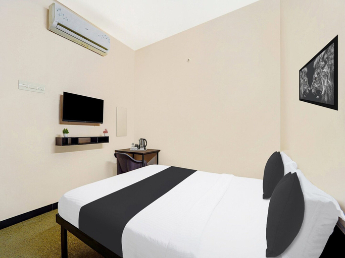 Room 2, Deluxecrystal inn, Coimbatore