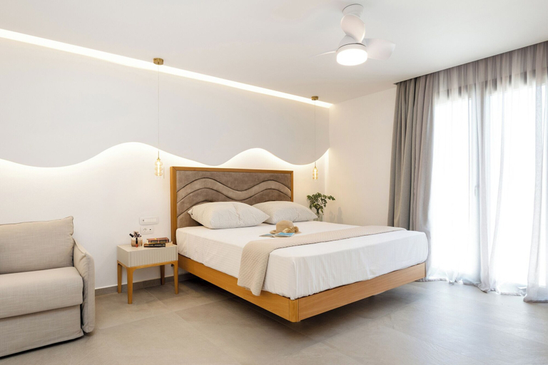 Room 4, Axopetra Hotel, South Aegean