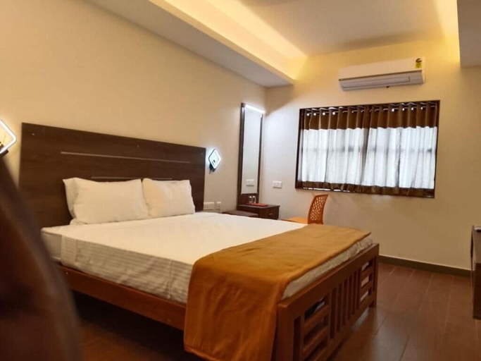 Room 4, Sam's Court Elite Stay, Tiruchirappalli
