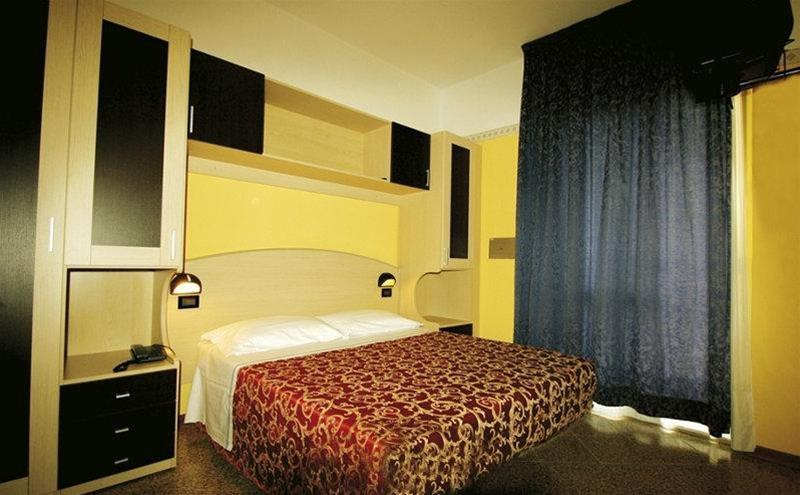 Bedroom 3, Susy, Rimini