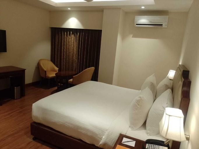 Room 5, Park Selections, Cuttack