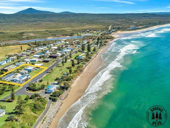 Others 2, Beachside at Brooms, Clarence Valley- Coast