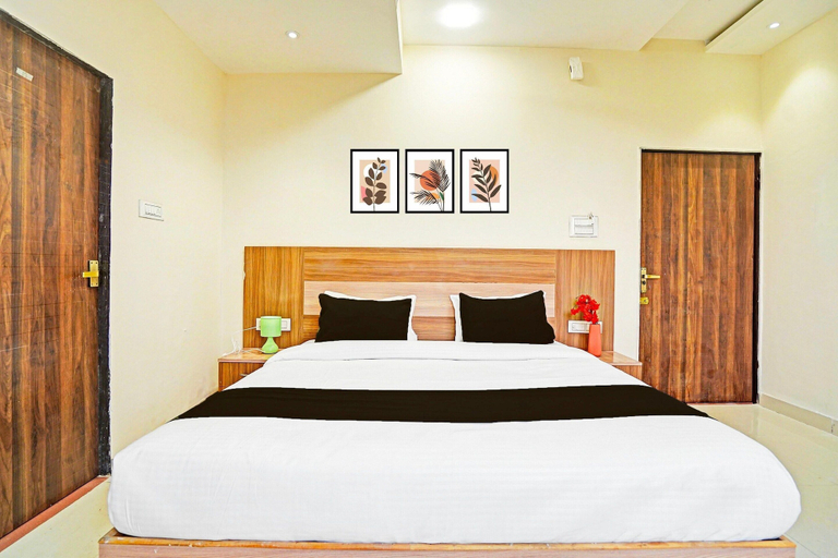 Room 3, Super Hotel O Kalpi Road, Gwalior