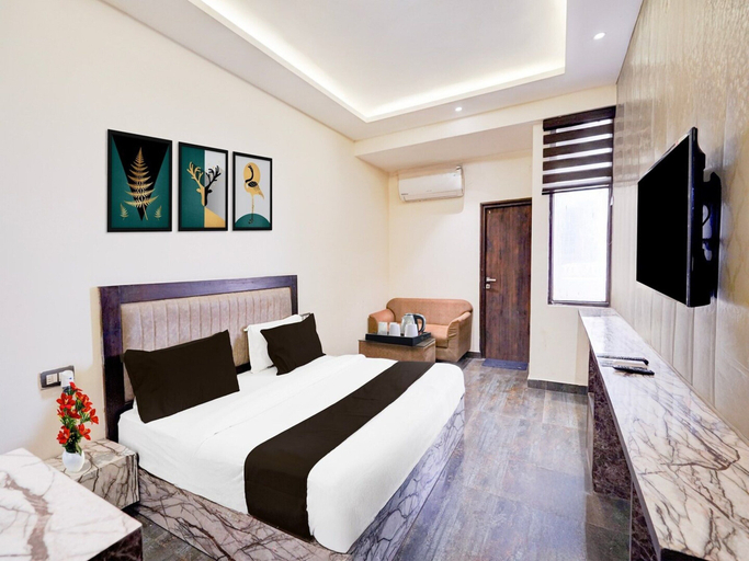 Room 3, Super Collection O Sector 108 Noida, Gautam Buddha Nagar