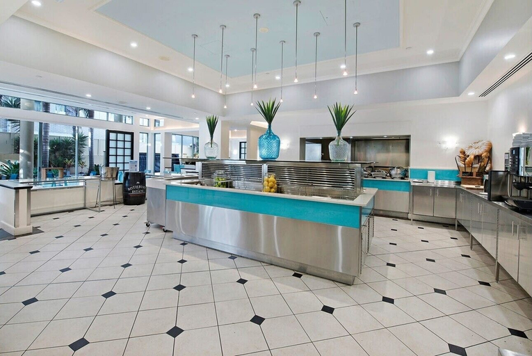 Dining, Legends Hotel - Private Apartments Hosted by Coastal Letting Co, Gold Coast