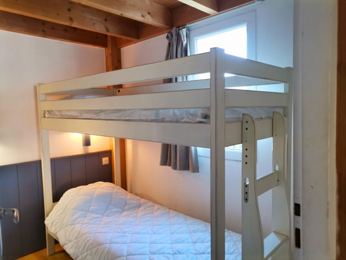 Bedroom 3, OLYDEA Oléron Les Sables Vignier, Charente-Maritime