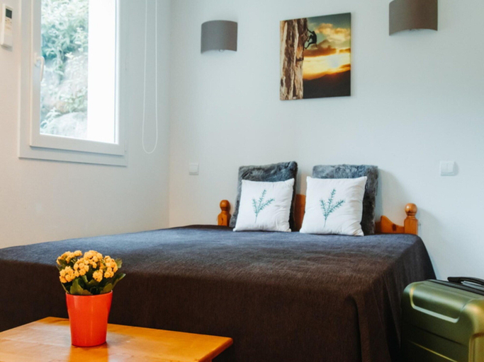 Room 3, Air-conditioned Apartment for 2 Near Casino, Ariège