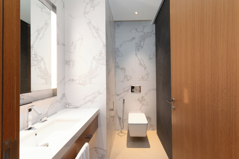 Bathroom 5, Address Opera - Mint Stay, Dubai