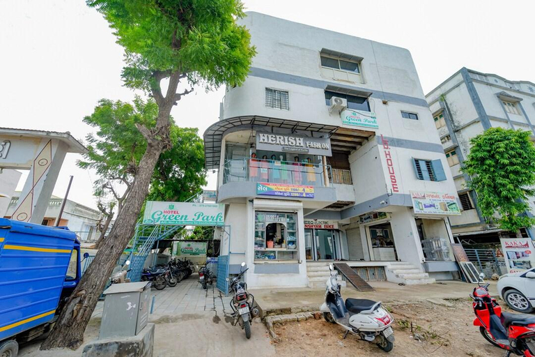 Exterior & Views 2, HOTEL GREEN PARK , Ahmadabad