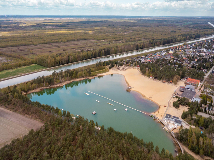 View from property 3, Bernsteinsee Home and Ferien Small Forest Chalet, Gifhorn