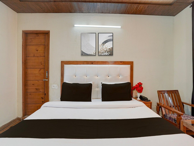 Room 2, Hotel O Vashisht Temple, Kullu
