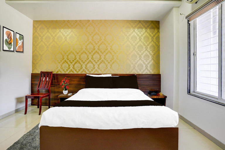 Room 5, Classic With Twin Bed Shanti Datta, Nashik