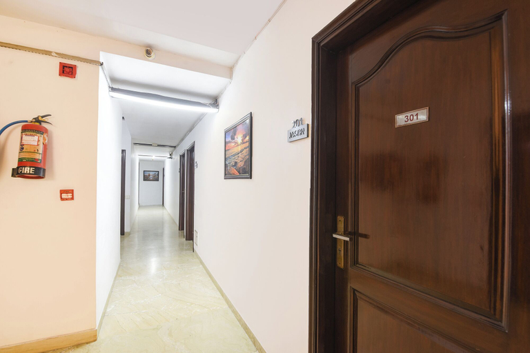 Lobby 4, Fabhotel Grand Jashn, Delhi