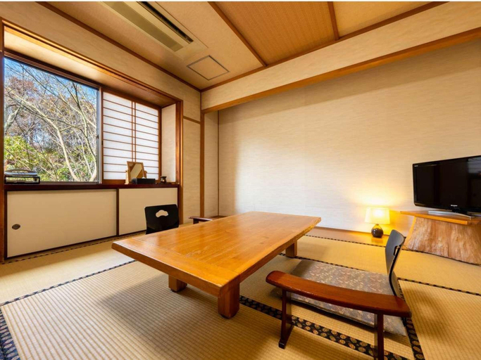 Bedroom 3, Oyado Uraku, Yufu