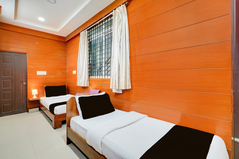 Room 4, Deluxe Collection O Kalyan Nagar Bangalore, Bangalore