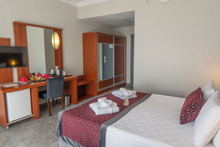 Bedroom 3, Casa Fora Beach Resort, Manavgat