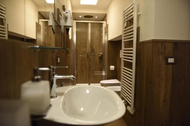 Bathroom, GA.PO' Room, Foggia