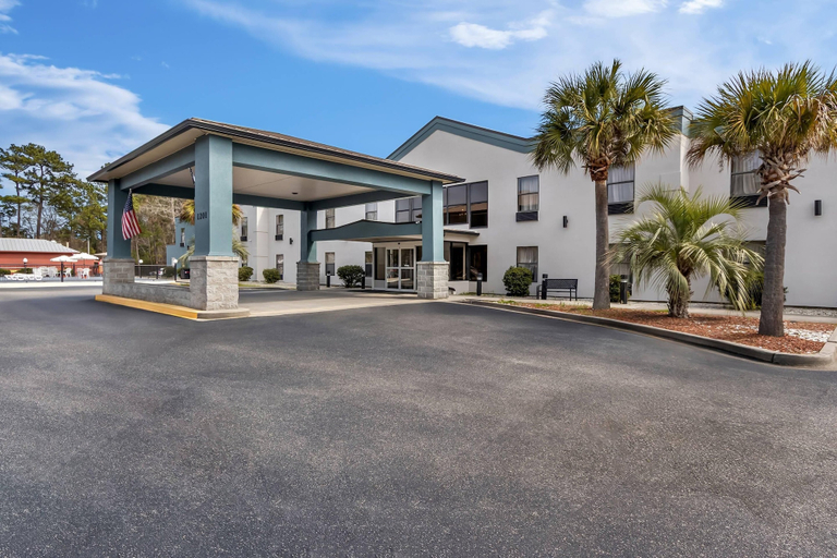 Exterior & Views 2, Quality Inn Surfside Myrtle Beach, Horry